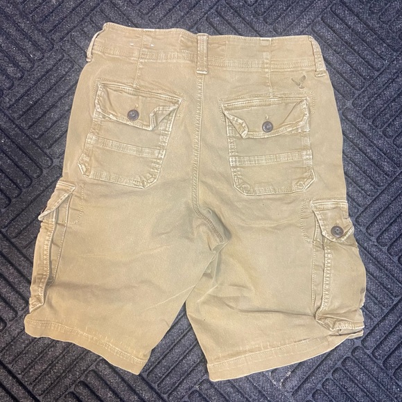 Shorts - Picture 2 of 5